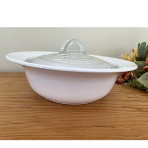 Corning Ware White Flora 1.5 QT Round Covered Casserole L-21 with Lid